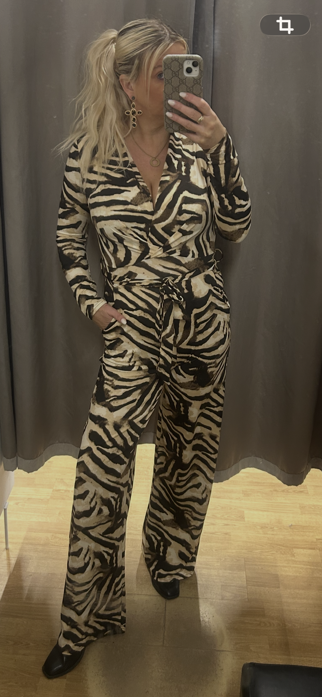 By Swan samfestingur