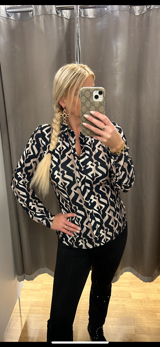 Angella Milan skyrta