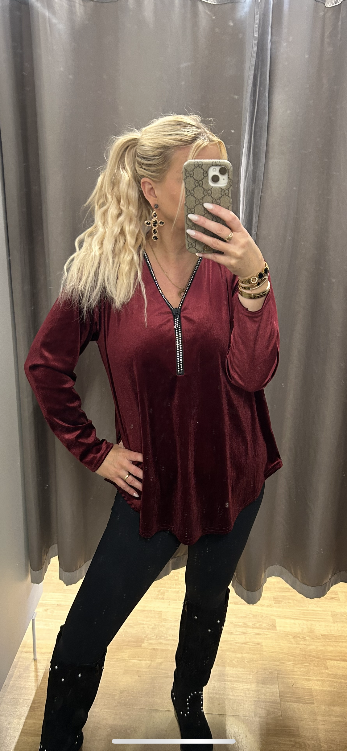 Flauels toppar margir litir