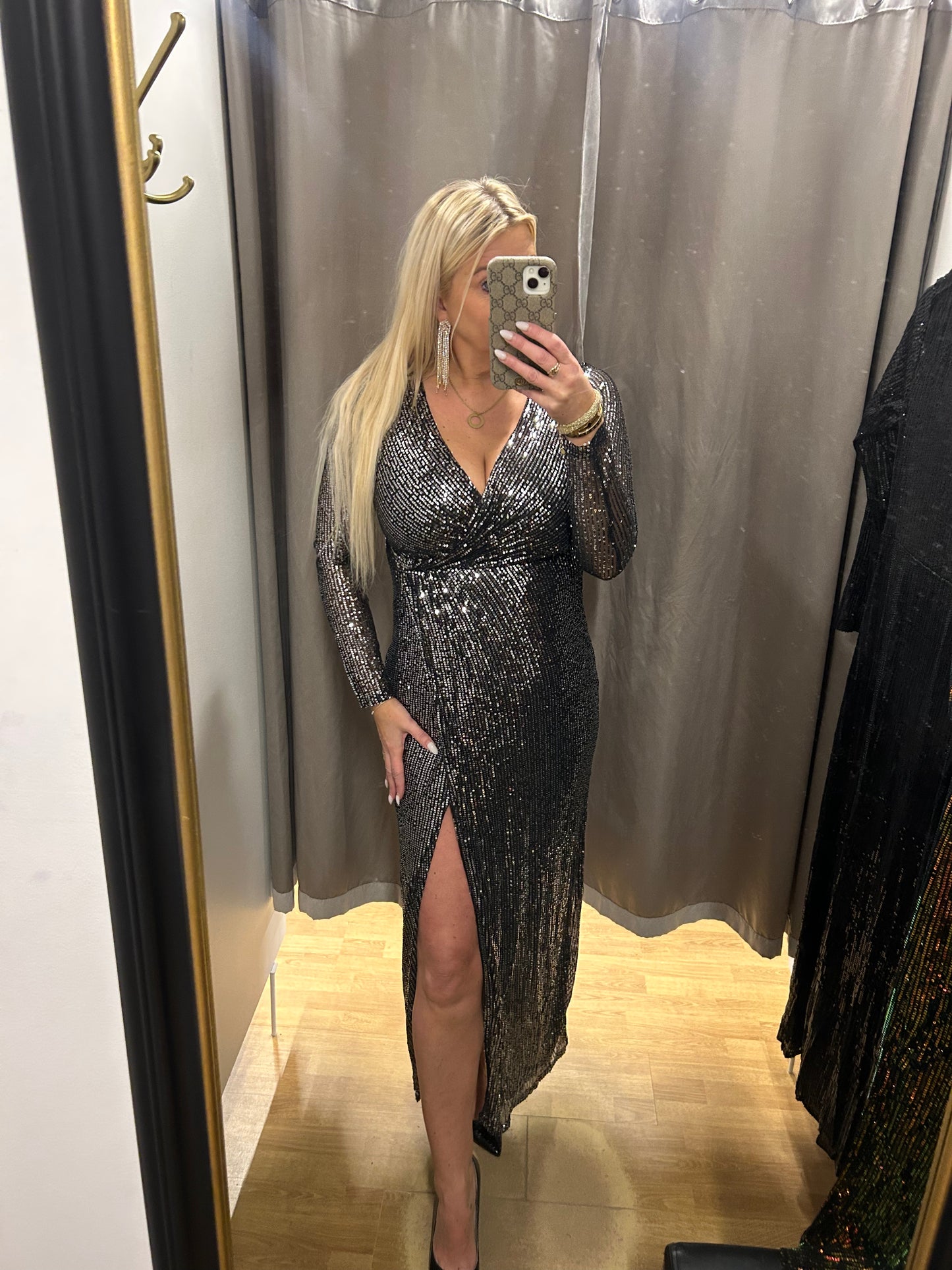 By Swan palliettukjólar/margir litir