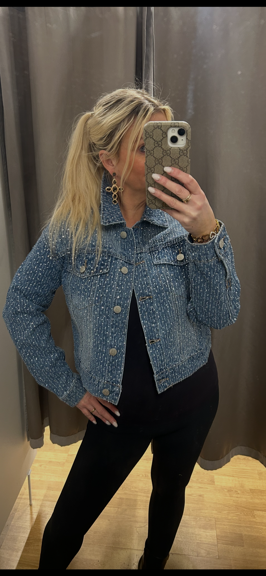 Gallajakki með steinum