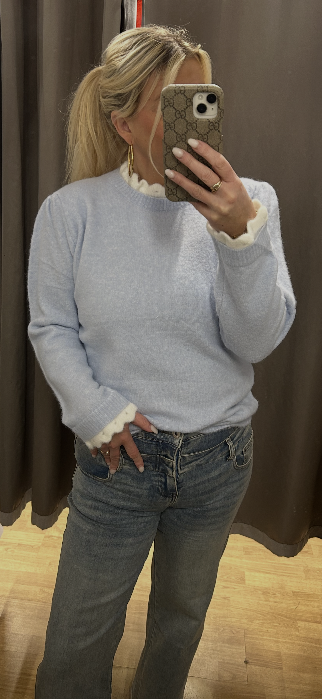 Mjúkar peysur bleik og blá