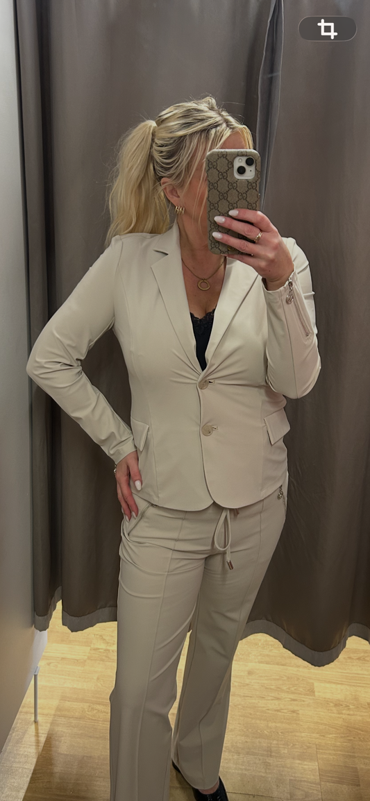 Angelle Milan jakki/siður og stuttur